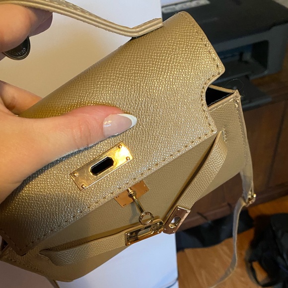 Crossbody bag - Picture 3 of 7